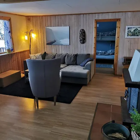 Loghouse In Arctic Wonderland! *