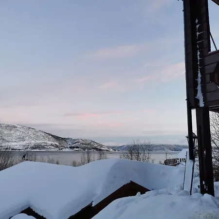 شقة Loghouse In Arctic Wonderland! Kvaloya