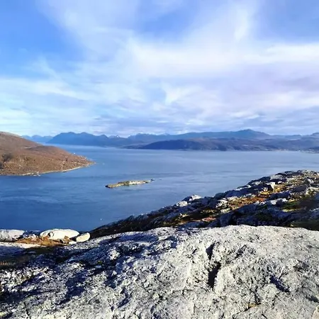 Apartman Loghouse In Arctic Wonderland!