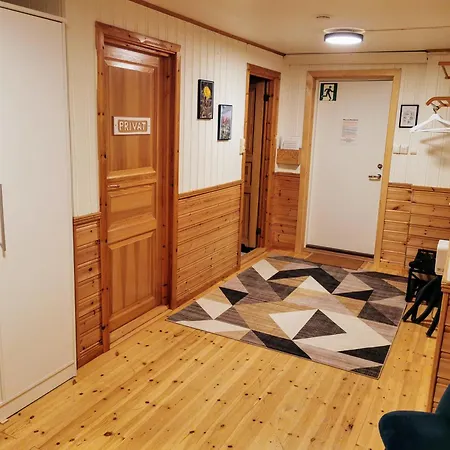 Loghouse In Arctic Wonderland! * Kvaloya