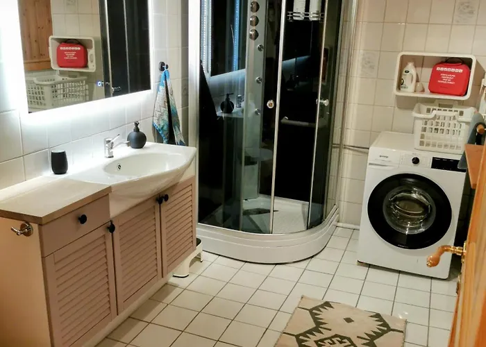 Loghouse In Arctic Wonderland! *